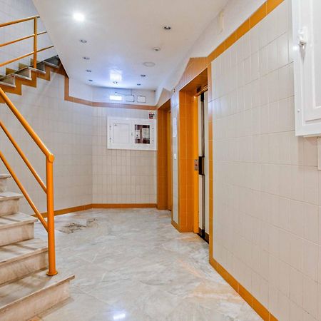 Remarkable 1 Bed Apartment in Costa da Caparica Esterno foto