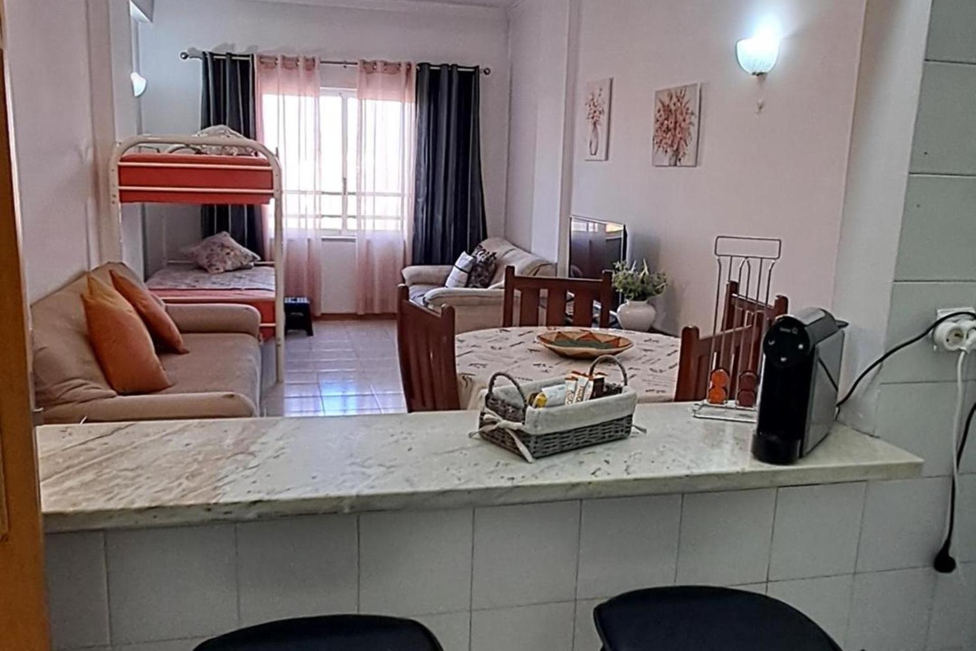 Remarkable 1 Bed Apartment in Costa da Caparica Esterno foto